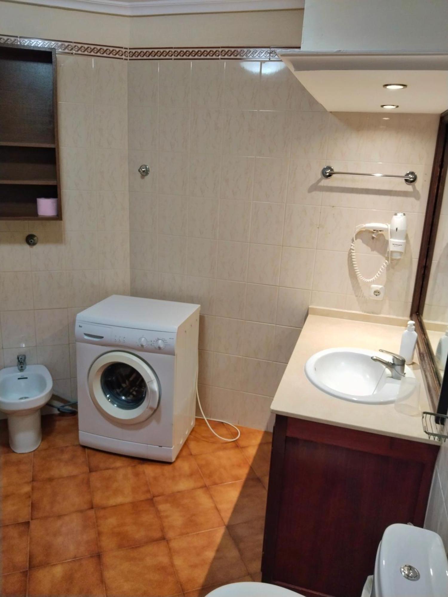 Maximar Apartment 8 Bed Places, Heated Swimmingpool อาโรนา ภายนอก รูปภาพ