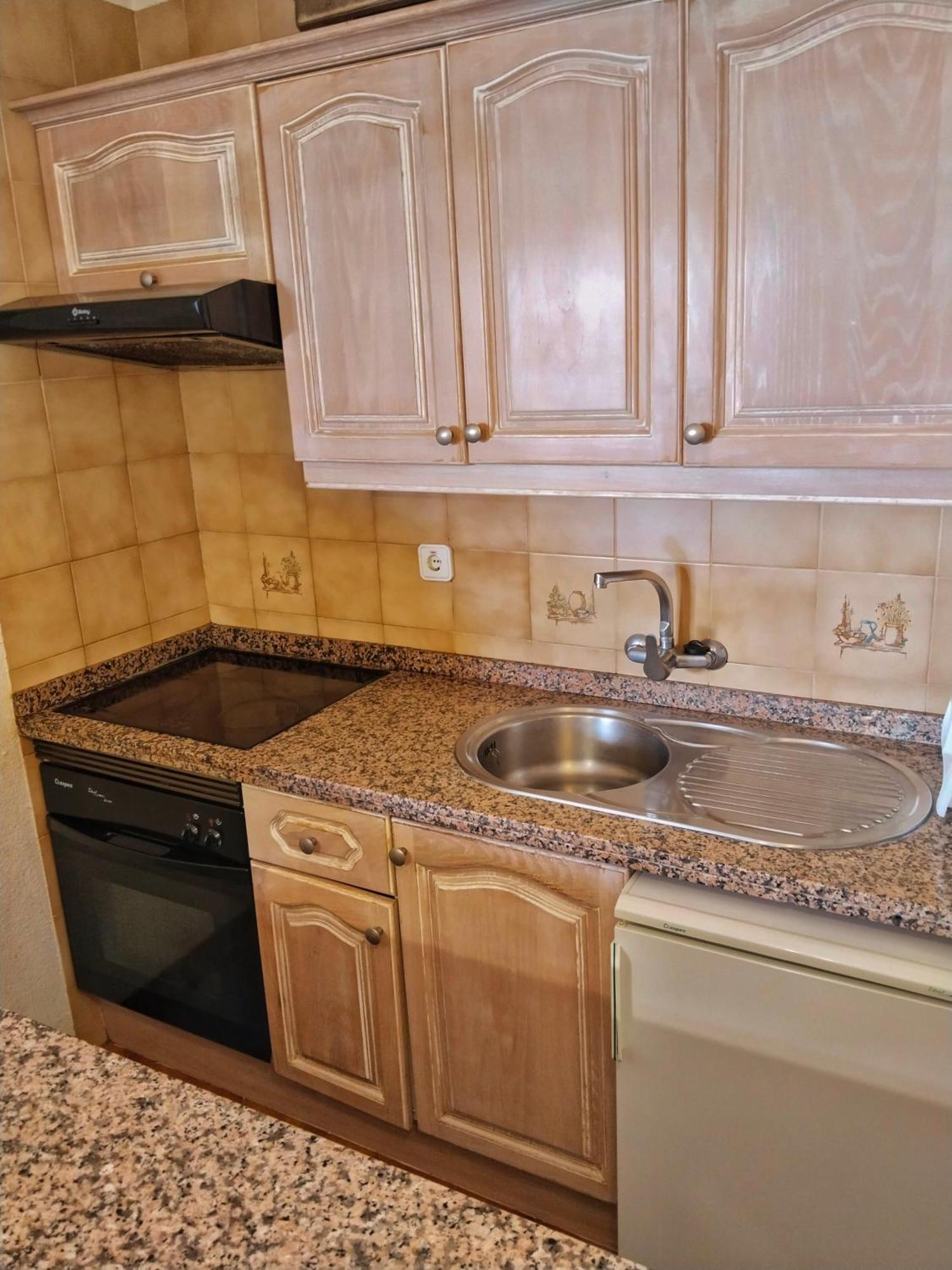 Maximar Apartment 8 Bed Places, Heated Swimmingpool อาโรนา ภายนอก รูปภาพ