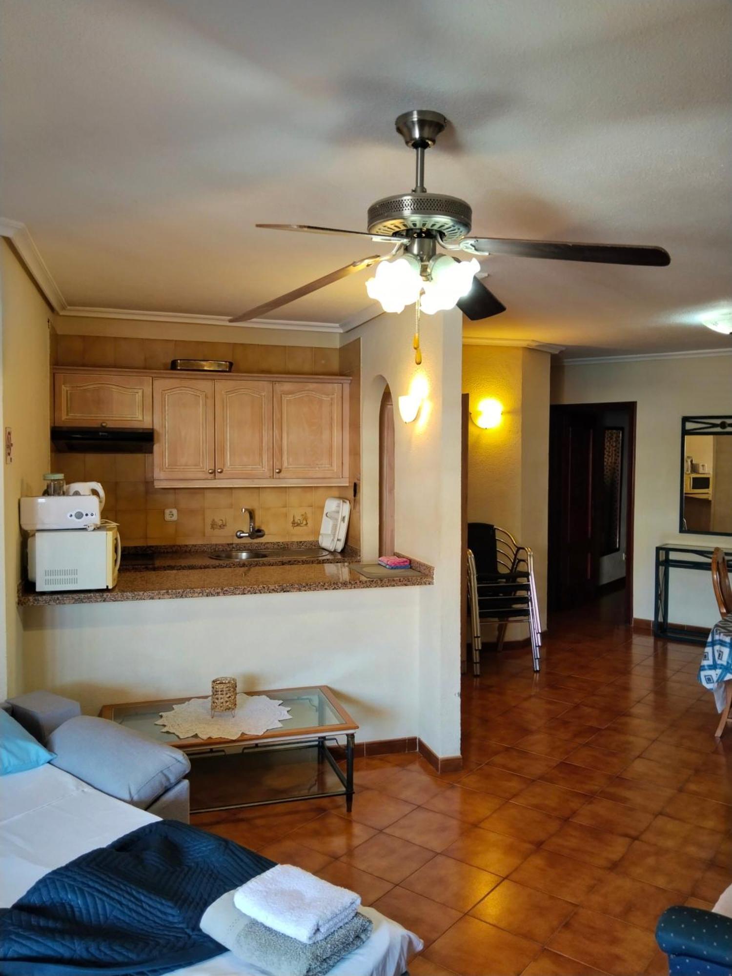 Maximar Apartment 8 Bed Places, Heated Swimmingpool อาโรนา ภายนอก รูปภาพ