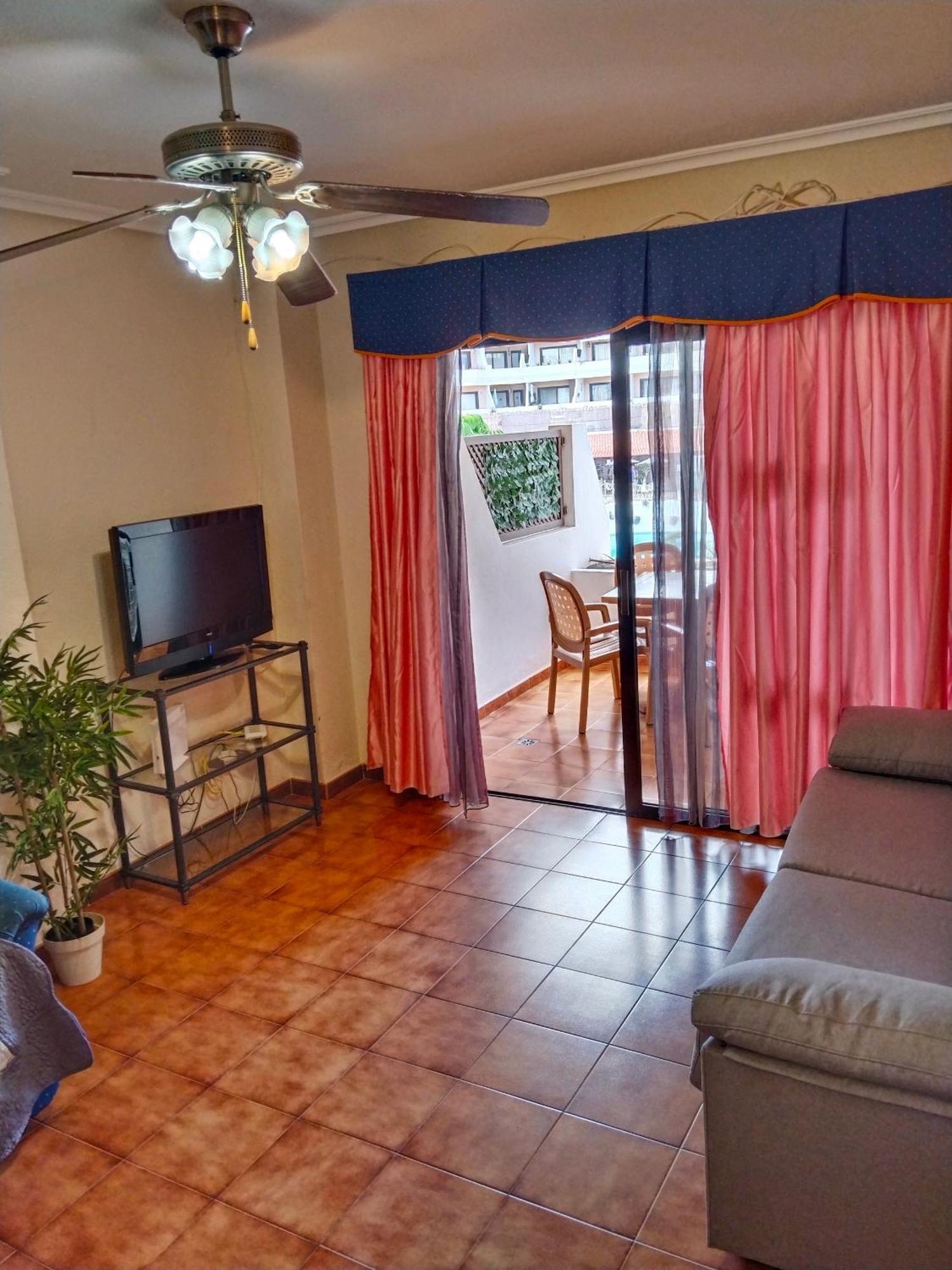 Maximar Apartment 8 Bed Places, Heated Swimmingpool อาโรนา ภายนอก รูปภาพ